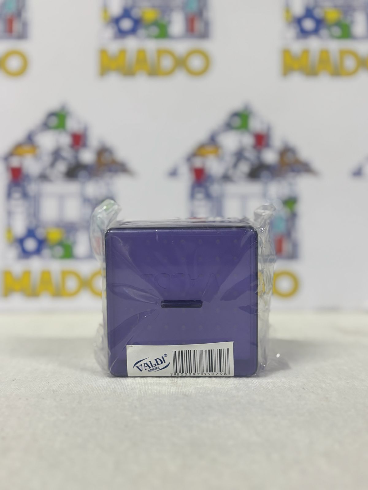 FRESERO DE PLASTICO PARA 49 FRESAS