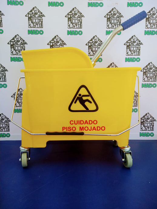 CUBETA CON EXPRIMIDOR INDUSTRIAL 33 LITROS